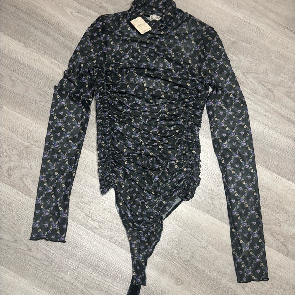 We The Free Black and Purple Floral Blouse new wave tag